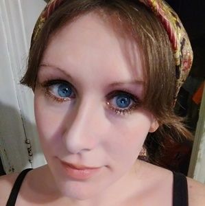 Meet your Posher, Nichole